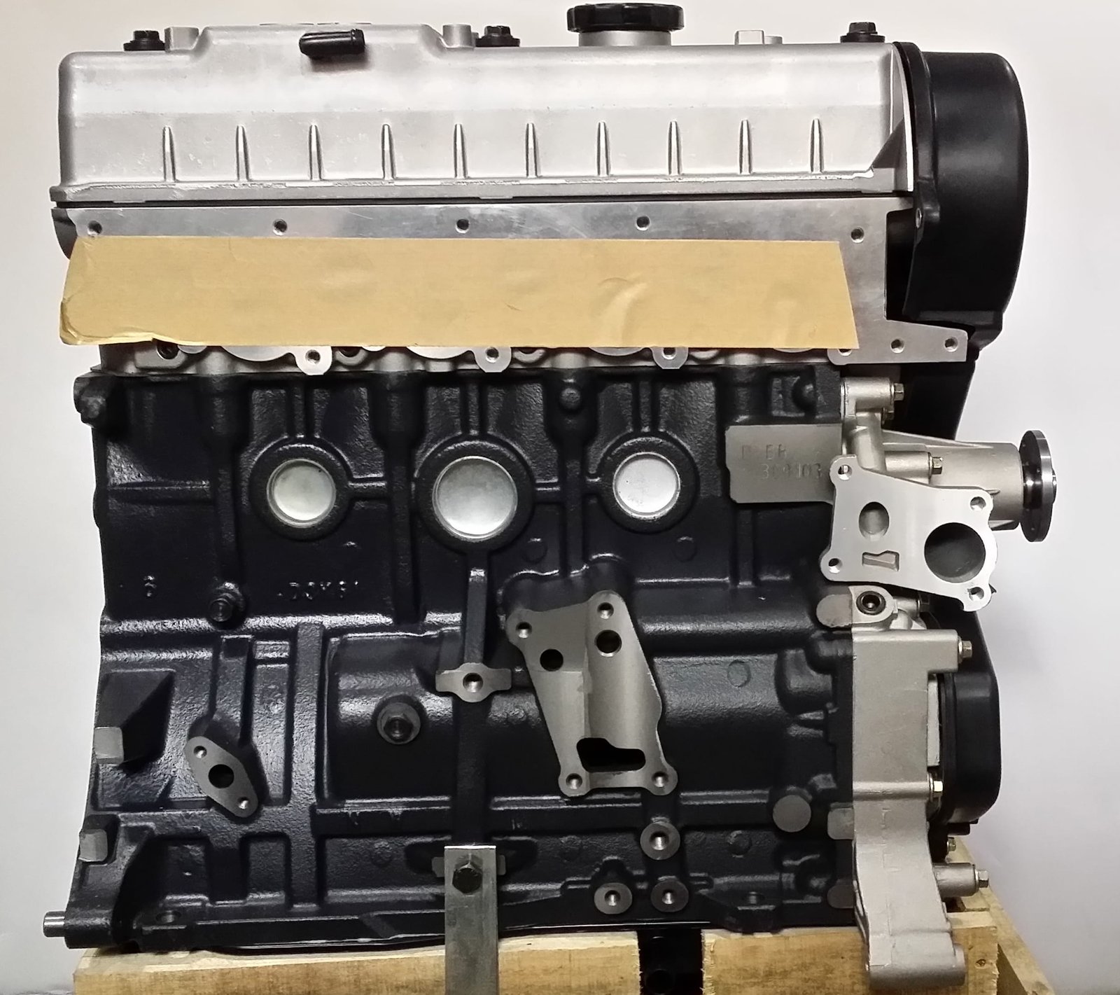 Hyundai D4BH Engine long block - Image 3