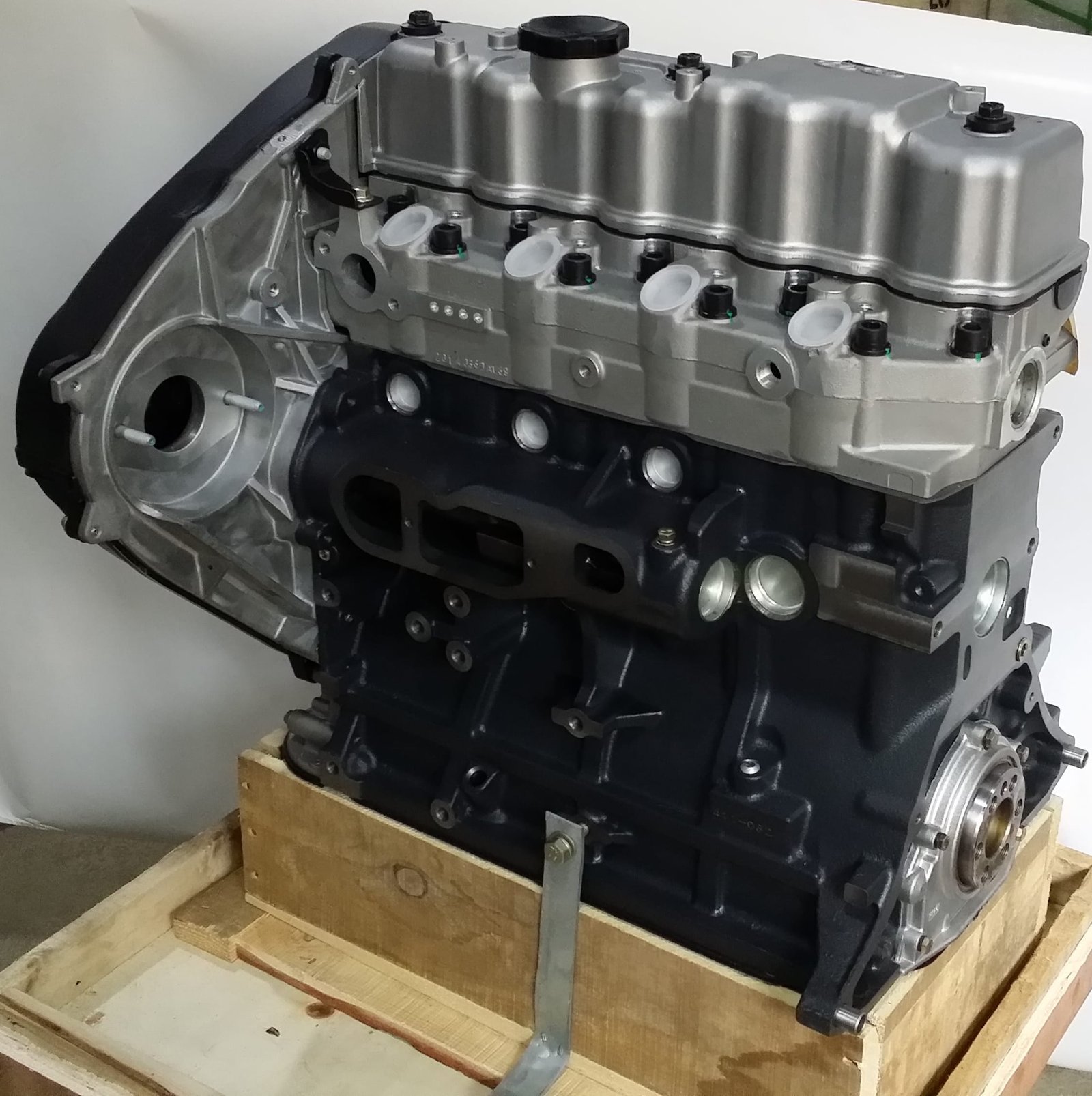 Hyundai D4BH Engine long block - Image 4