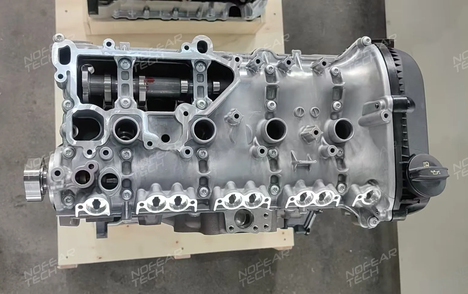 VAG 2.0 TSI EA888 Gen3 cylinder head detail