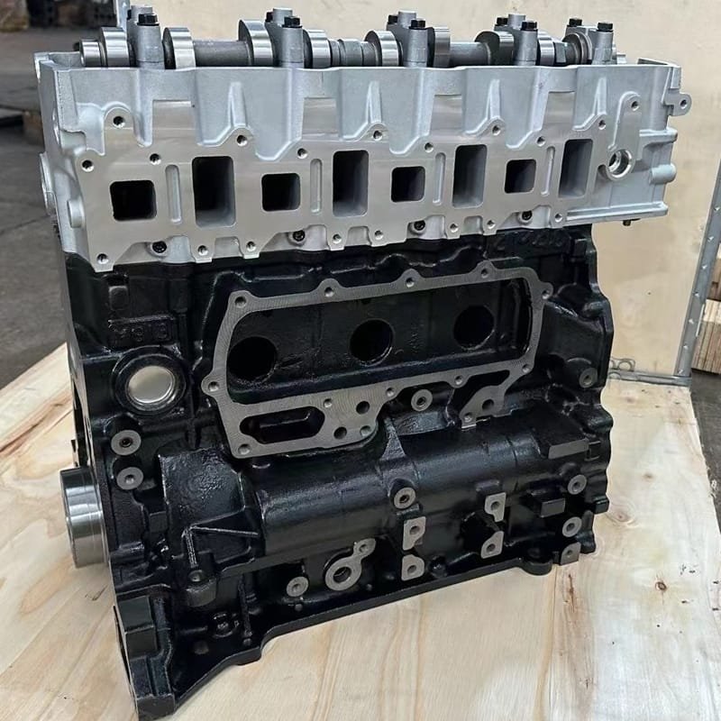 4M40 4M40T bare engine packed in wooden shipping crate