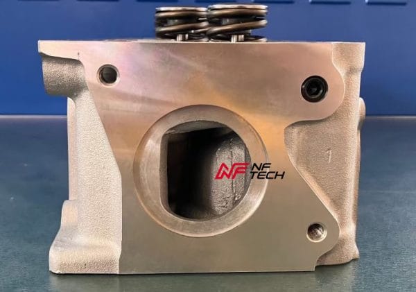 Opel C18NZ Complete Cylinder Head 90880028 - Image 7