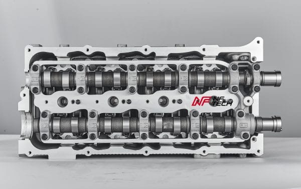 Hyundai D4CB Complete Cylinder Head AMC 908753 - Image 4