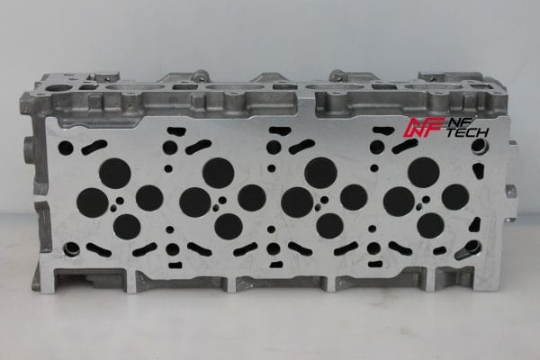 Hyundai D4EA Complete Cylinder Head 22100-27900 - Image 3