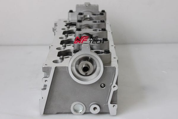 Hyundai D4EB Complete Cylinder Head AMC 908373 - Image 6