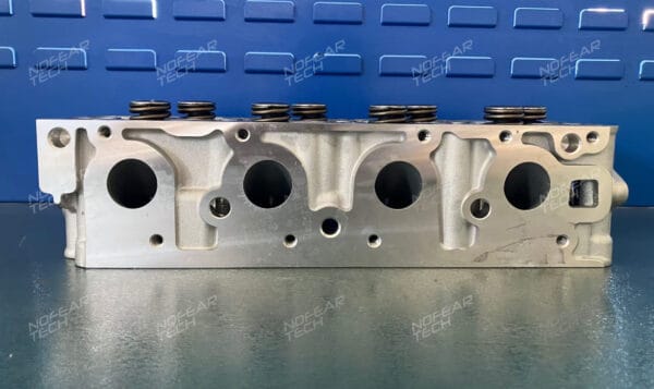 Daewoo G15MF-C Complete Cylinder Head 94580900 - Image 5
