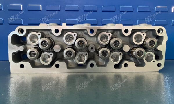 Daewoo G15MF-C Complete Cylinder Head 94580900 - Image 2