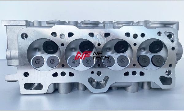 Hyundai G4EK Complete Cylinder Head 22100-22620 - Image 2