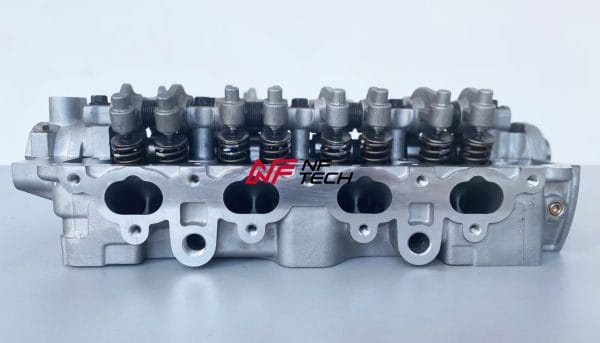 Hyundai G4EK Complete Cylinder Head 22100-22620 - Image 3