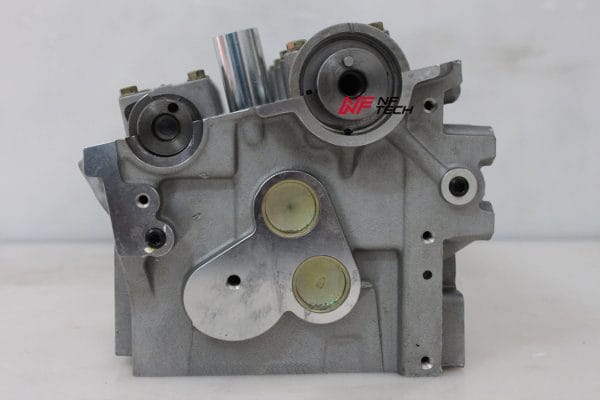 Hyundai G4GC Complete Cylinder Head 22100-23740 - Image 7