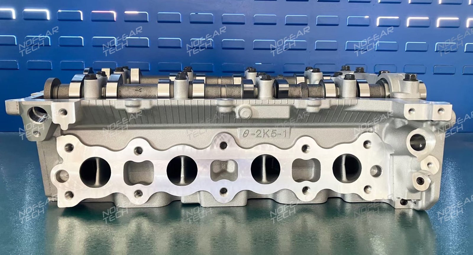 G4KE cylinder head exhaust side