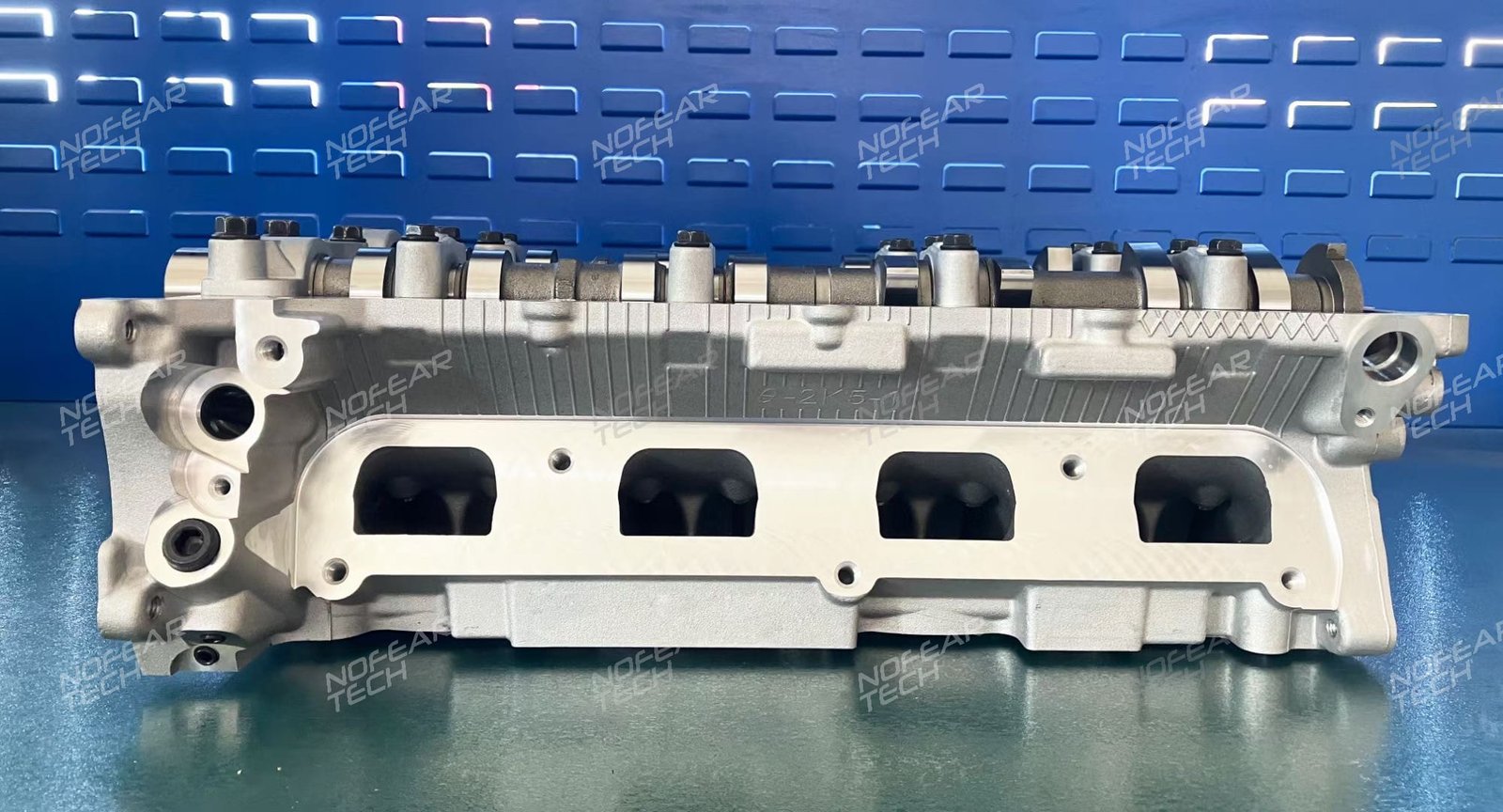 G4KE cylinder head combustion chamber detail