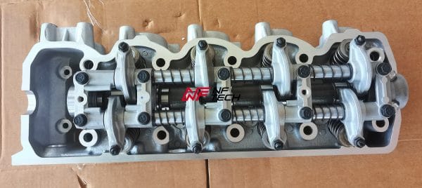 Mitsubishi 2.6L 4G54 8V Complete Cylinder Head AMC910175 - Image 2
