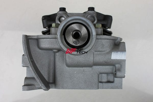 Mitsubishi 2.0L 4G63 8V Complete Cylinder Head MD188956 - Image 6