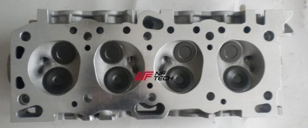 Mitsubishi 2.4L 4G64 8V Complete Cylinder Head MD099389 - Image 3