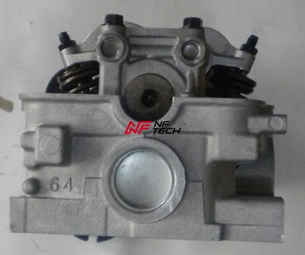Mitsubishi 2.4L 4G64 8V Complete Cylinder Head MD099389 - Image 7