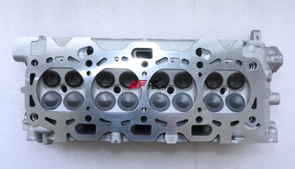 Mitsubishi 1.8L 4G93 16V Complete Cylinder Head MD313413 - Image 3