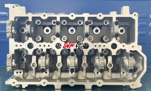 Mitsubishi 2.4L 4N15 Complete Cylinder Head 1005C961 - Image 2