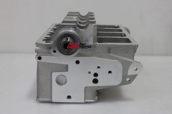 VAG EA188 Complete Cylinder Head AMC908816 - Image 4