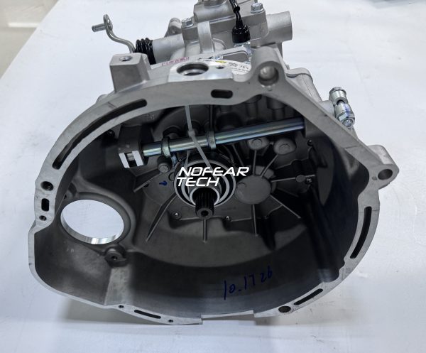 FOTON MR513B01 Manual Transmission LJ469VVT - Image 6