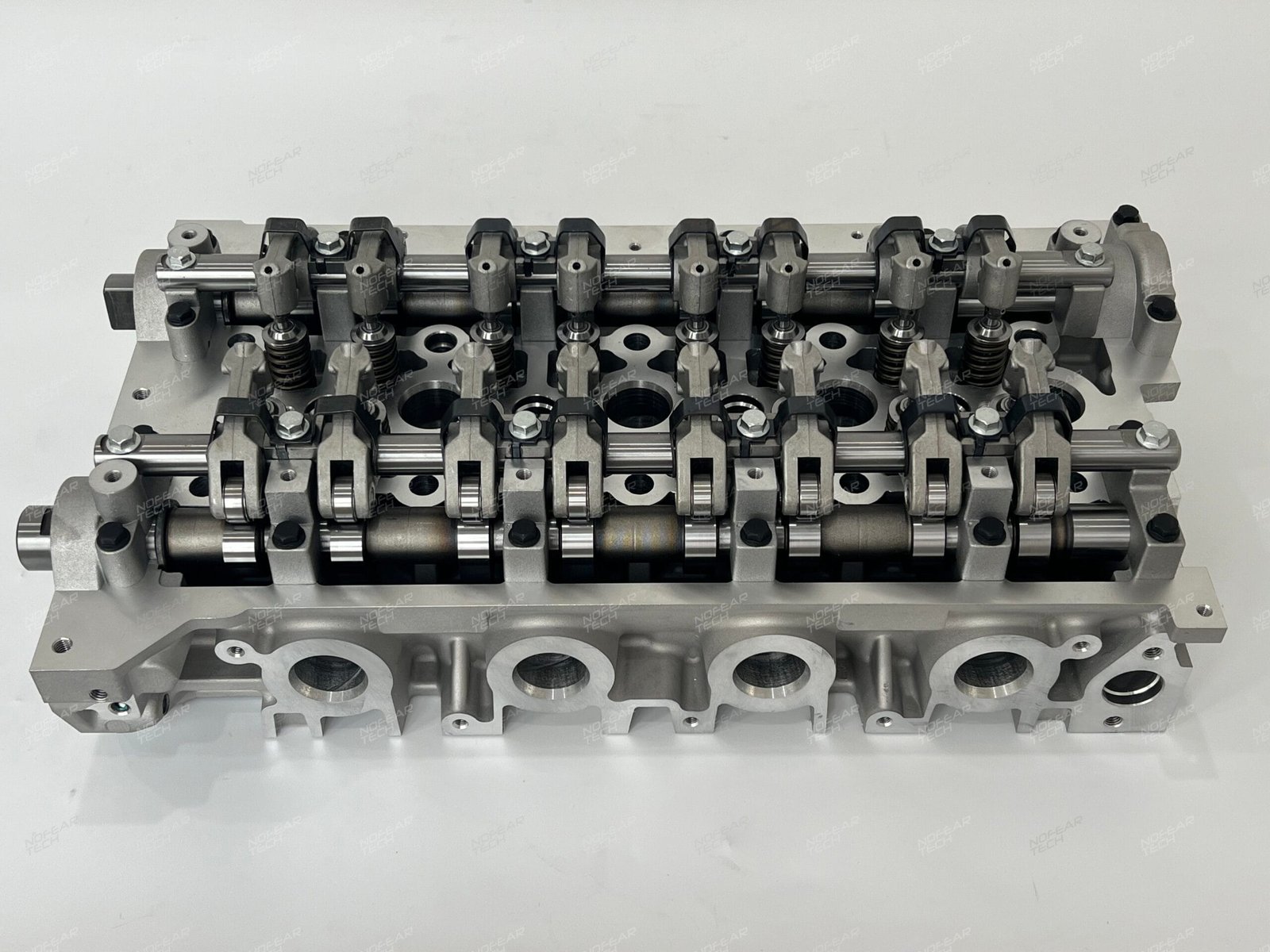 G9U G9T cylinder head intake side with valves and camshafts