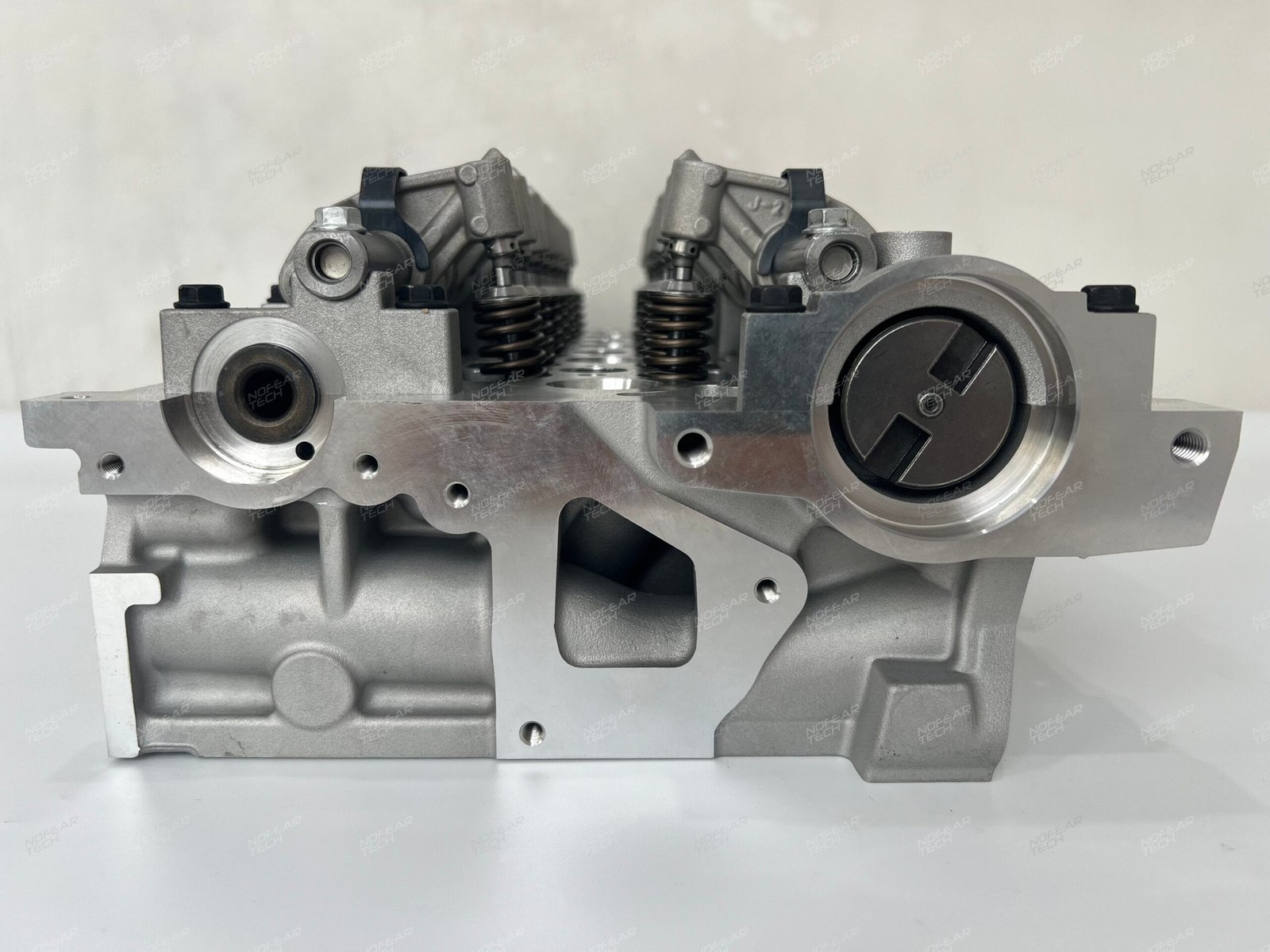 Renault G9U cylinder head assembly with camshafts installed