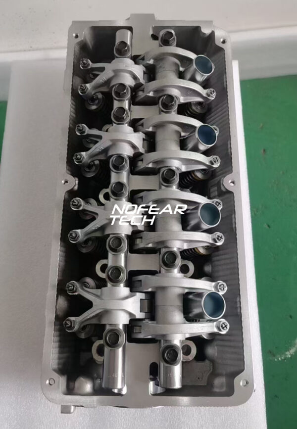 Mitsubishi 1.6L 4G18 Complete Cylinder Head MD344154 - Image 4
