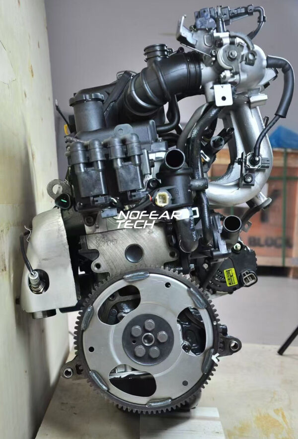 Hyundai G4HC Engine Assembly - Image 5