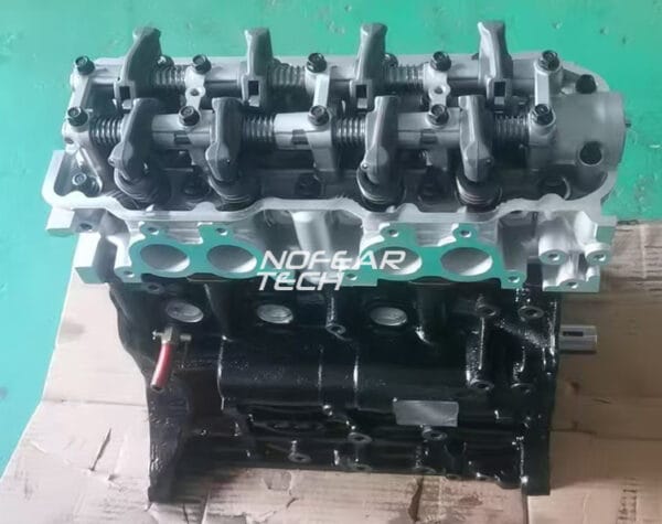 Mitsubishi 4G64 Engine Long Block - Image 2