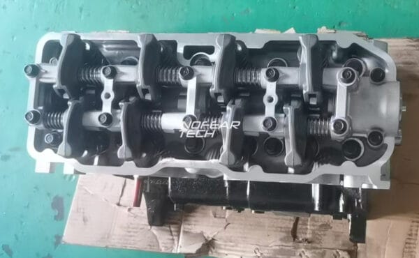 Mitsubishi 4G64 Engine Long Block - Image 4
