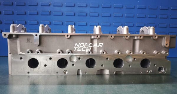 Benz OM602 Complete Cylinder Head AMC908570 - Image 5