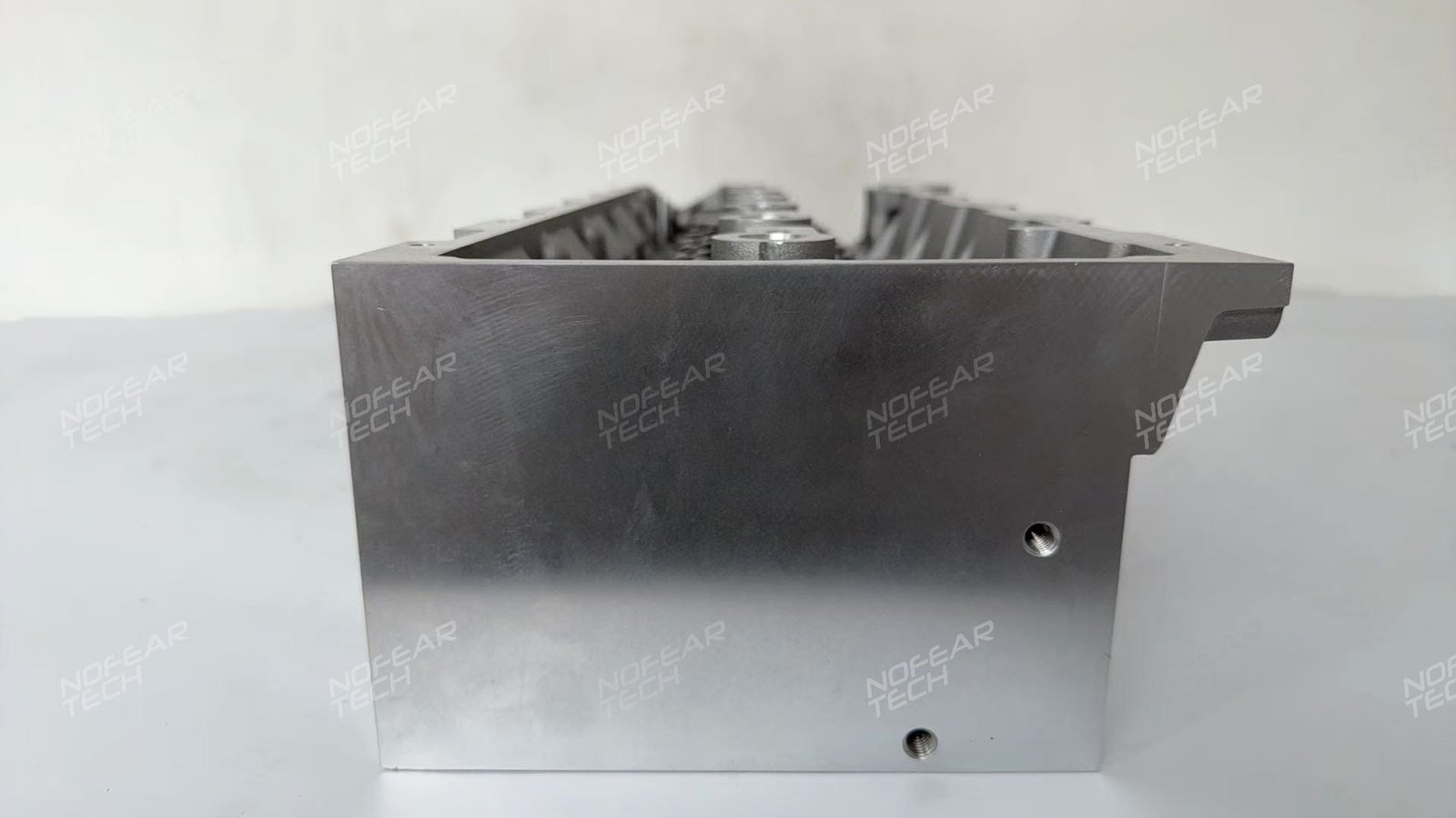 Mercedes OM612 cylinder head semi-assembly with valves installed