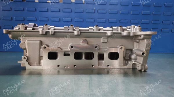 Renault H5F Complete Cylinder Head 8201663847 - Image 4
