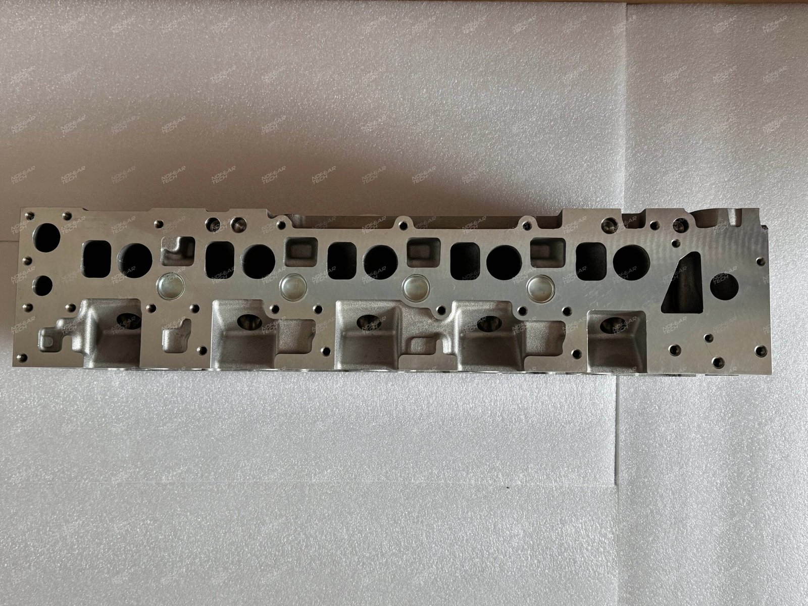 OM612 cylinder head combustion chamber detail