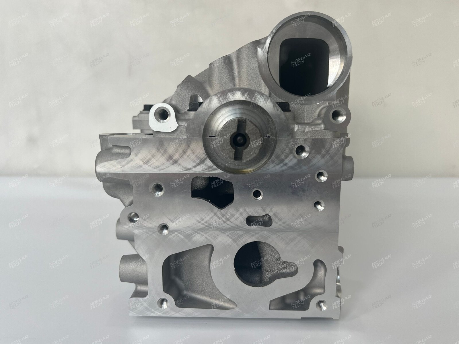 K9K cylinder head packed in wooden shipping crate