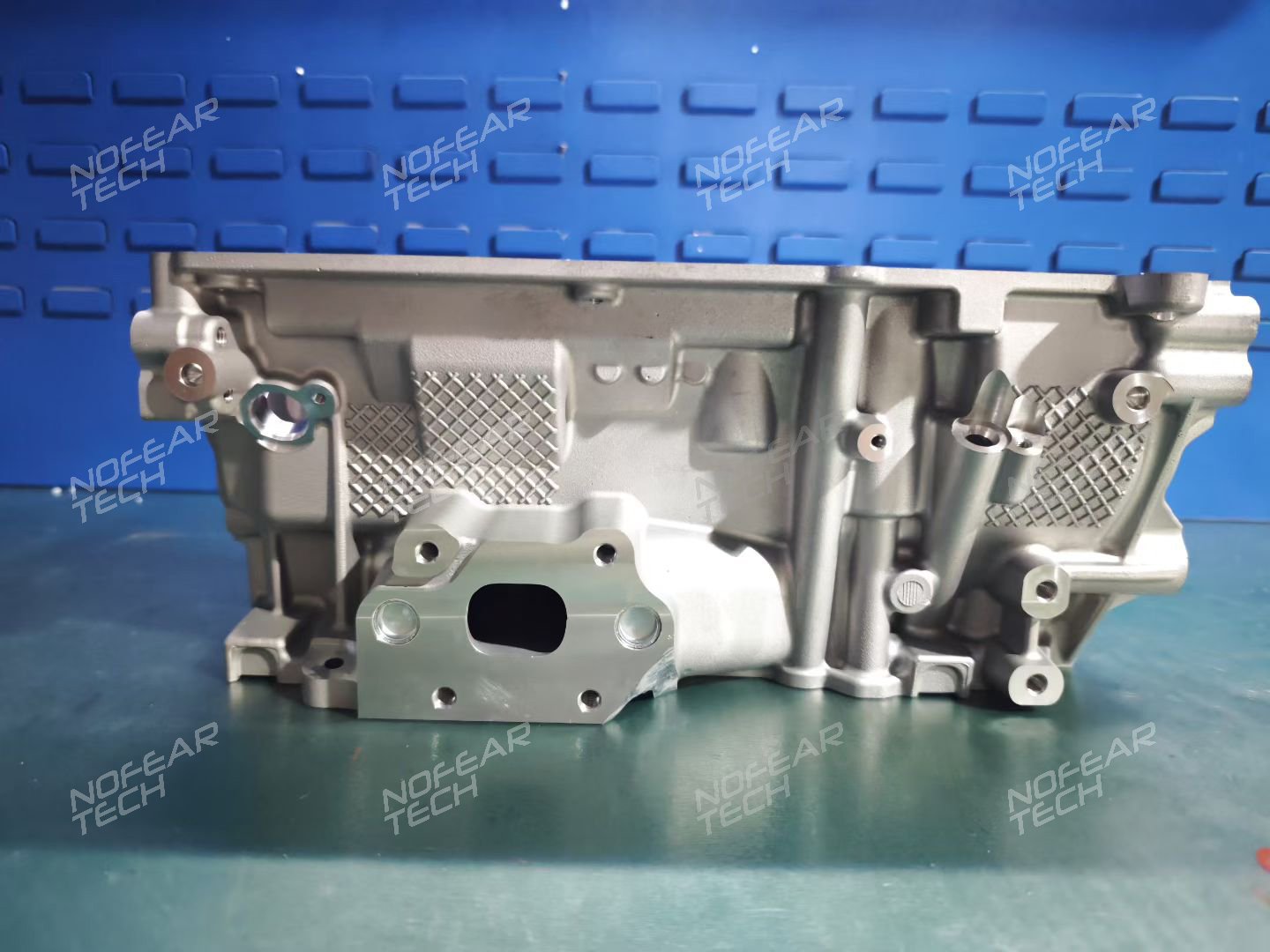 GM 1.0T L3 Complete Cylinder Head 55512229 - Image 4
